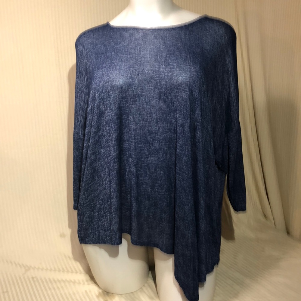 Lane bryant navy light weight sweater